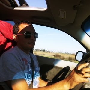 Meet your Posher, Cesar